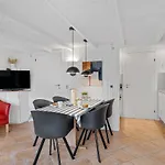 Apartman Beautiful In With Wifi